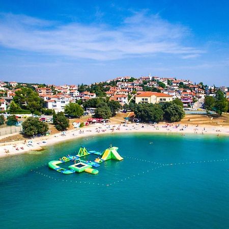Apartmani Sincic Póla Kültér fotó