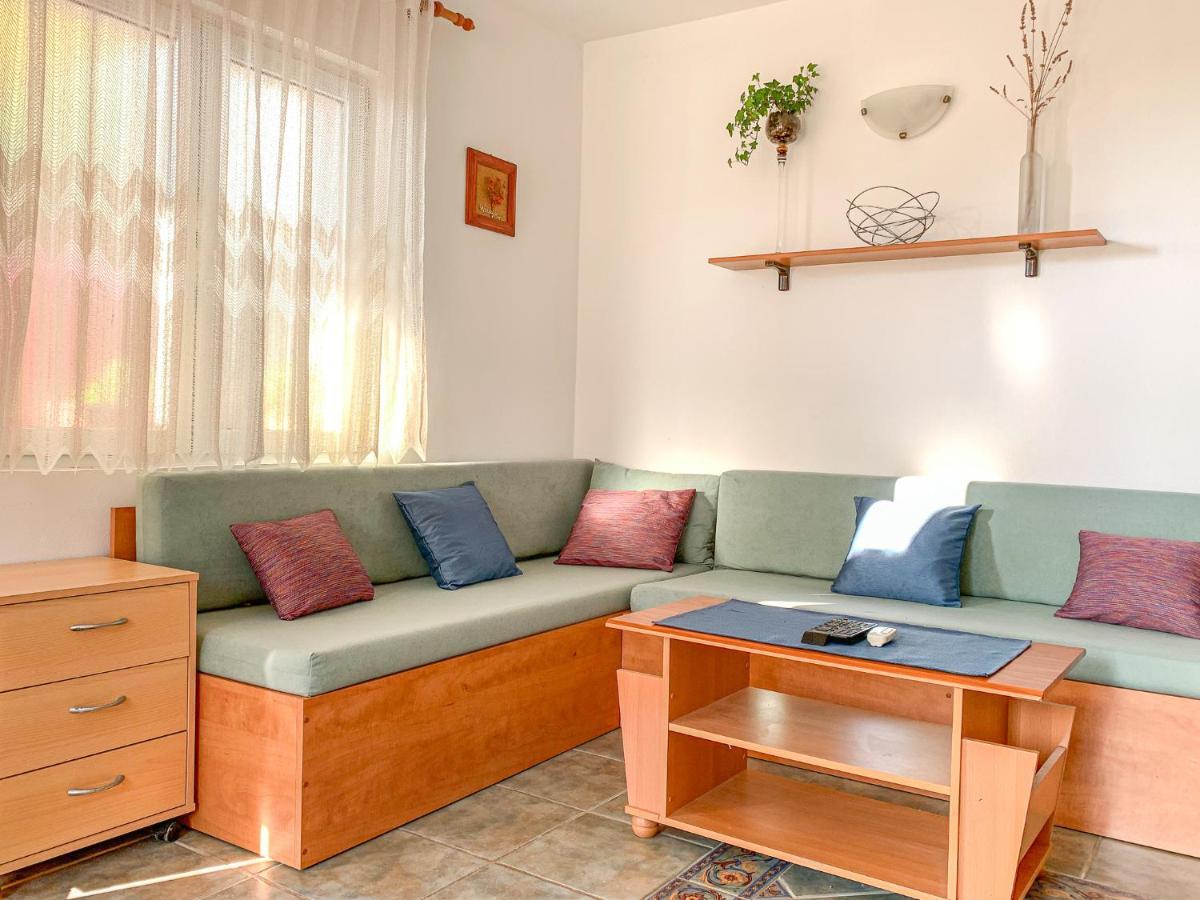 Apartmani Sincic Póla Kültér fotó